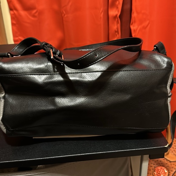 Reaction Kenneth Cole Backpack - Picture 4 of 5